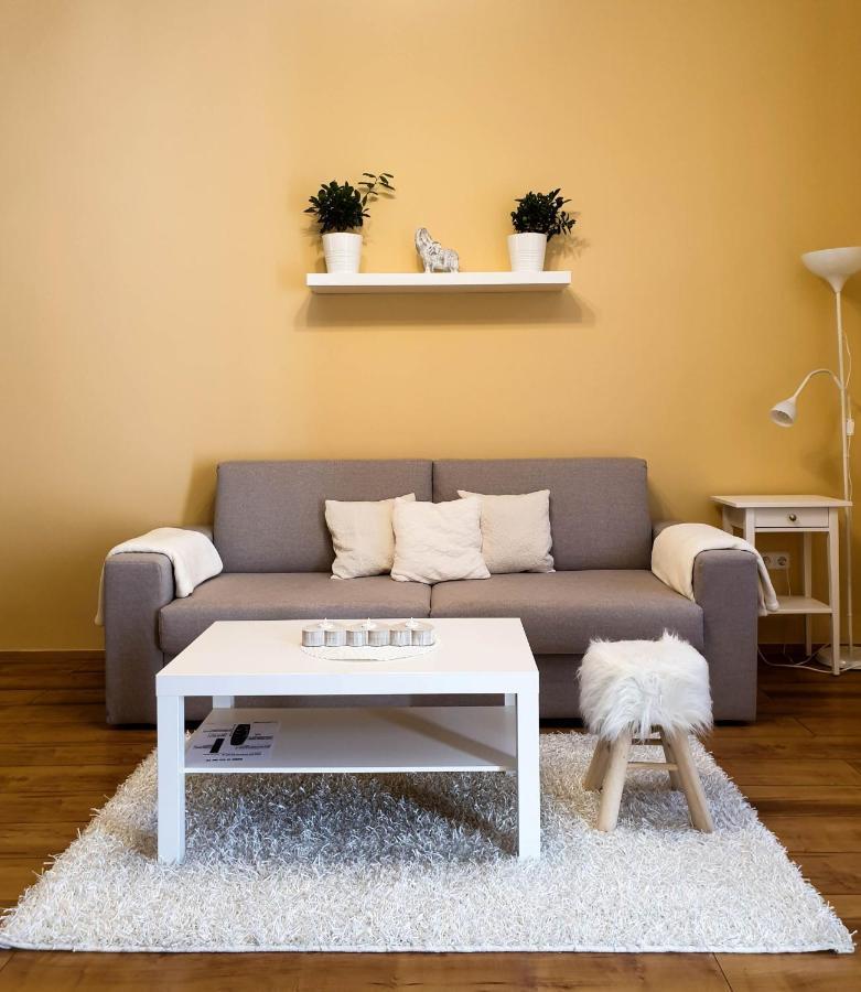 Corvin City Center Kisfaludy Apartman Daire Budapeşte Dış mekan fotoğraf